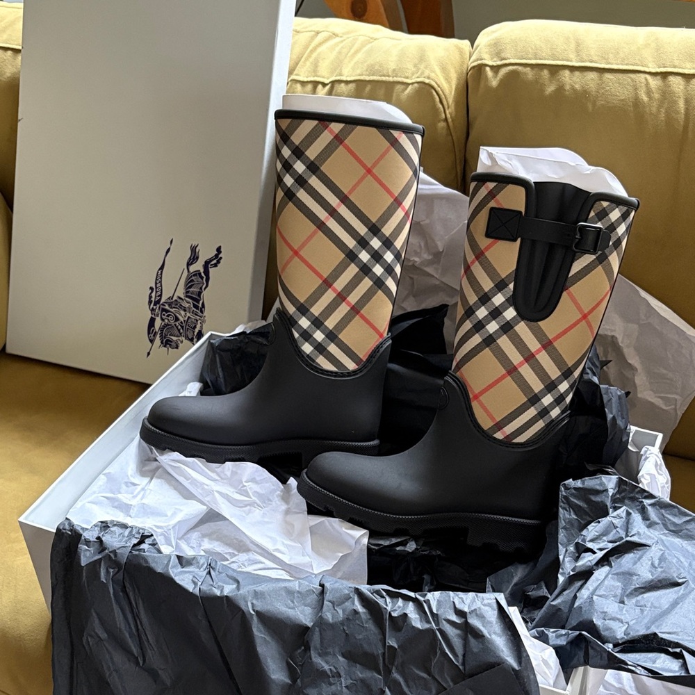 Burberry Black and Beige Plaid Rain Boots